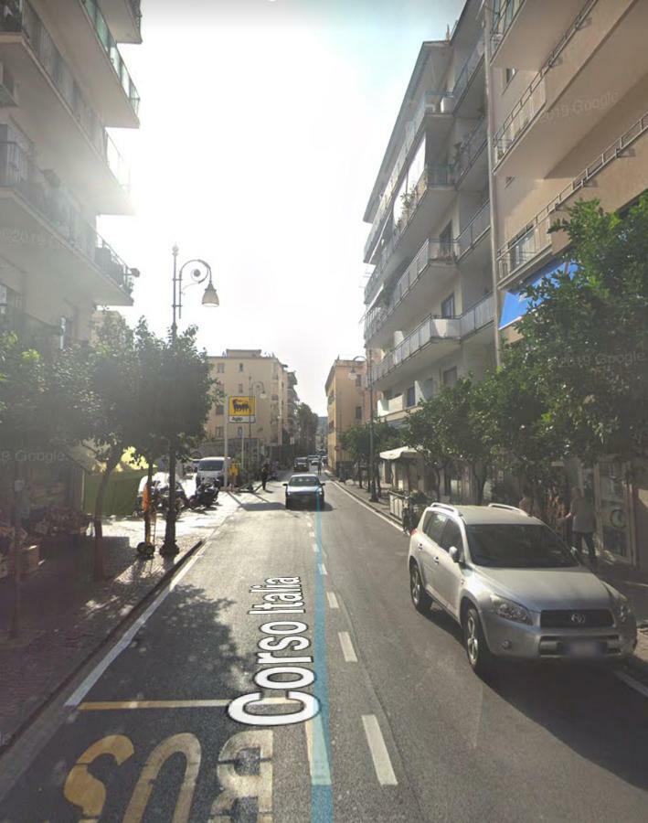 Terra E Mare Apartamento Sorrento Exterior foto